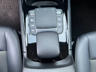 Mercedes-Benz GLA – thumbnail 27