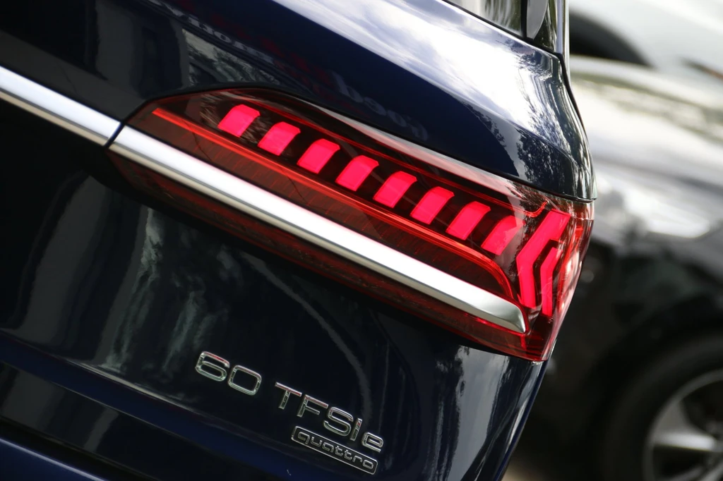 Audi Q7 – foto 7
