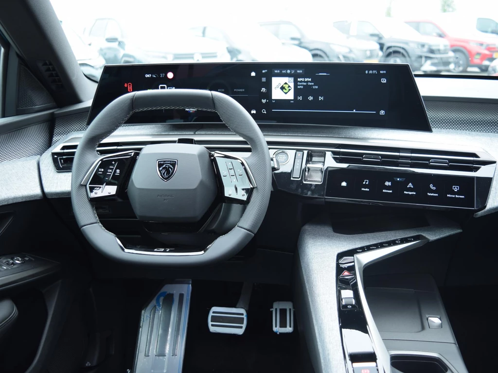 Peugeot e-3008 – foto 9