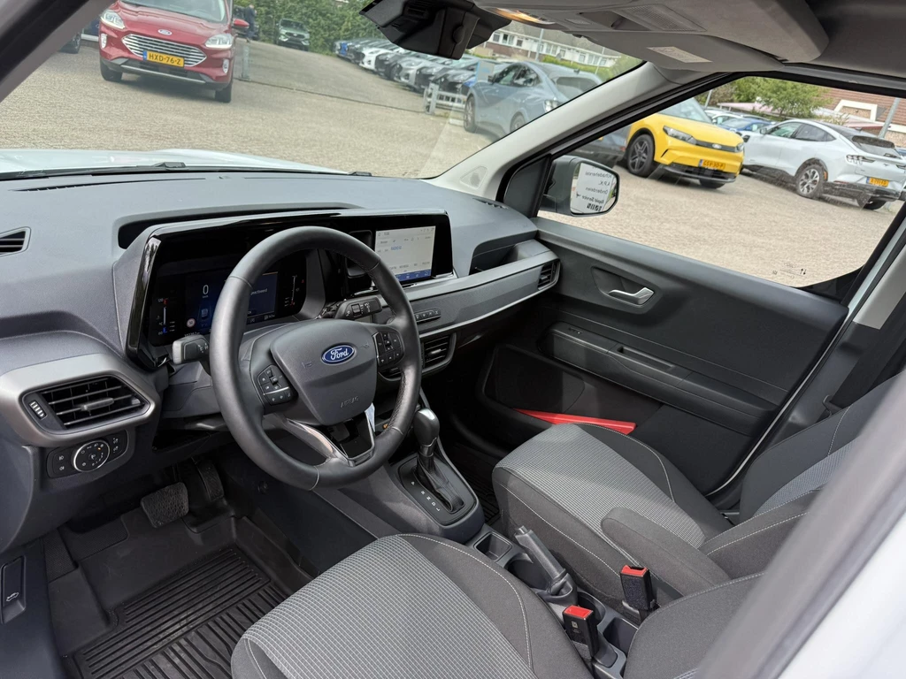 Ford Transit Courier – foto 9