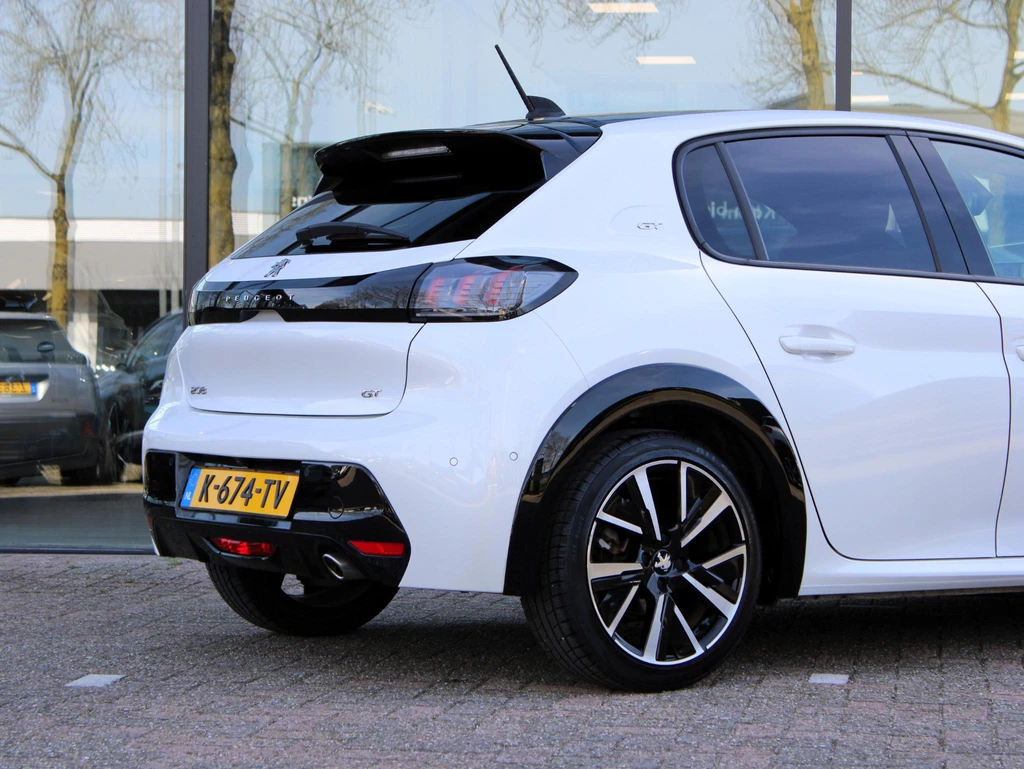 Peugeot 208 – foto 4