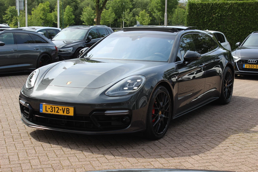 Porsche Panamera – foto 1