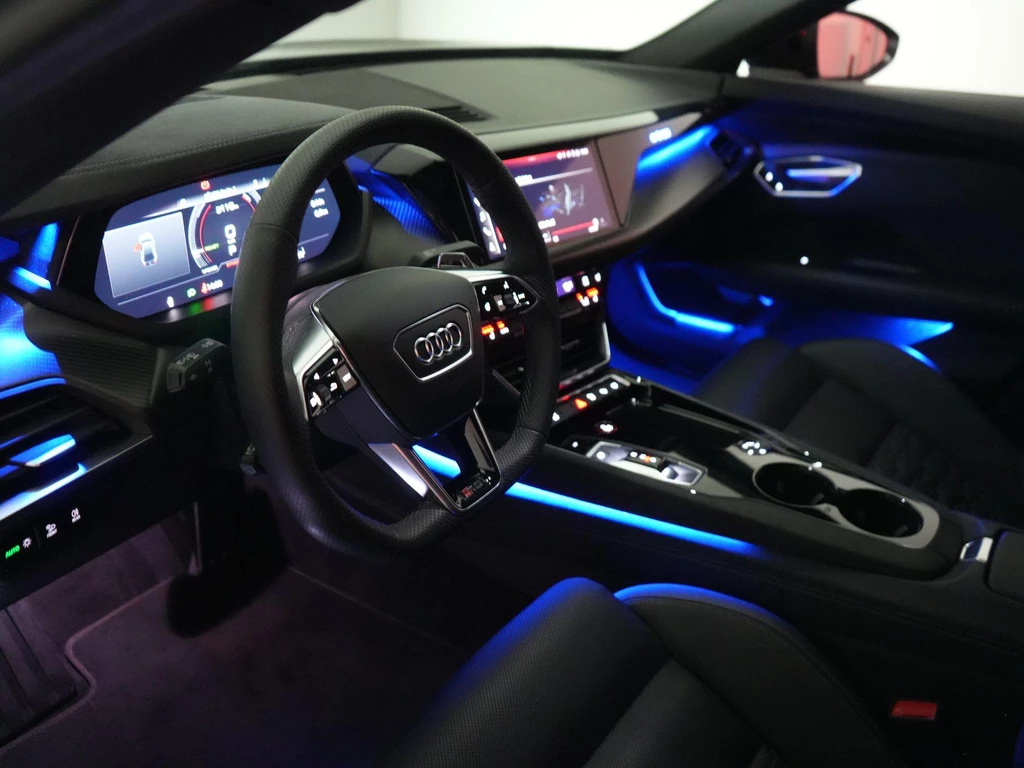 Audi e-tron GT – foto 33