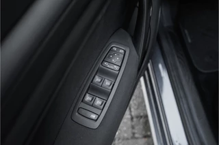 Renault Mégane Estate – thumbnail 34