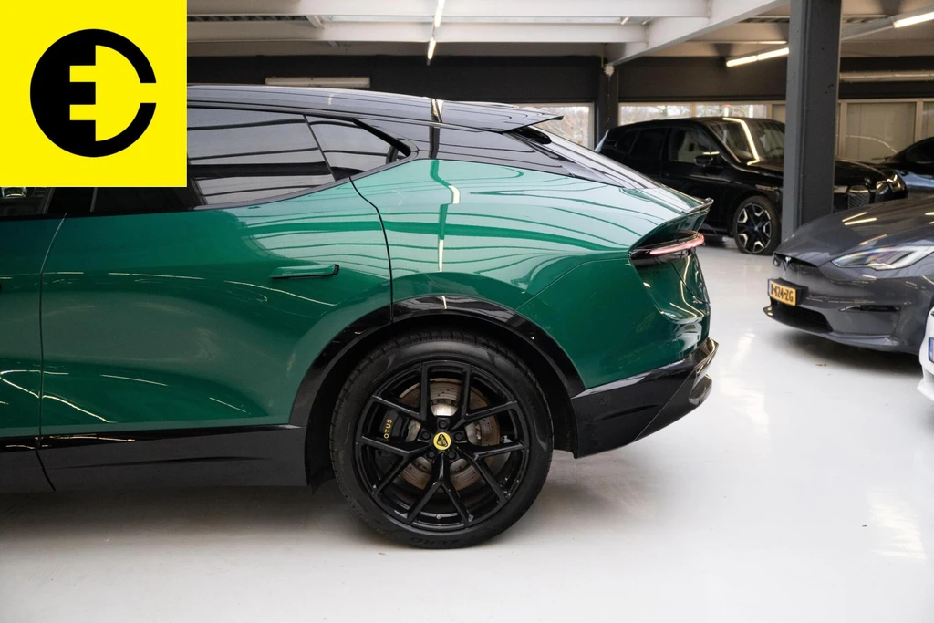 Lotus Eletre – foto 18