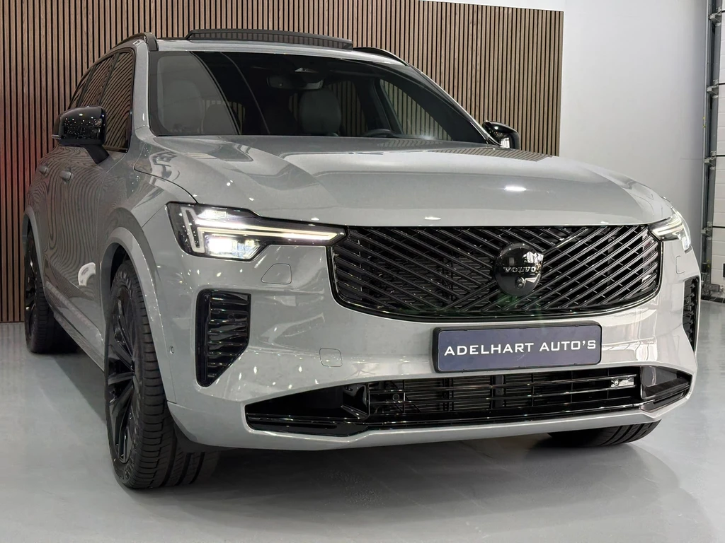 Volvo XC90 – foto 13