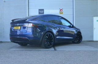 Tesla Model X – thumbnail 4