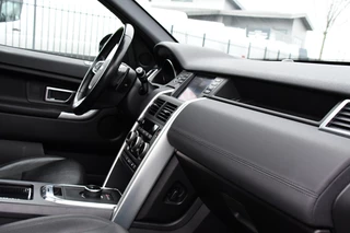 Land Rover Discovery Sport – thumbnail 17