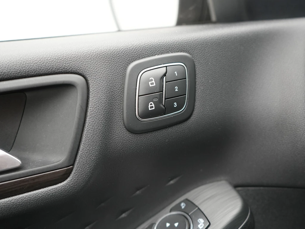 Ford Kuga – foto 22