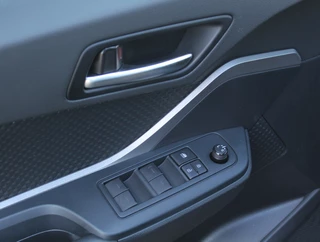 Toyota C-HR – thumbnail 21