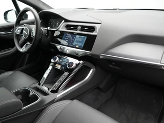 Jaguar I-PACE – thumbnail 14