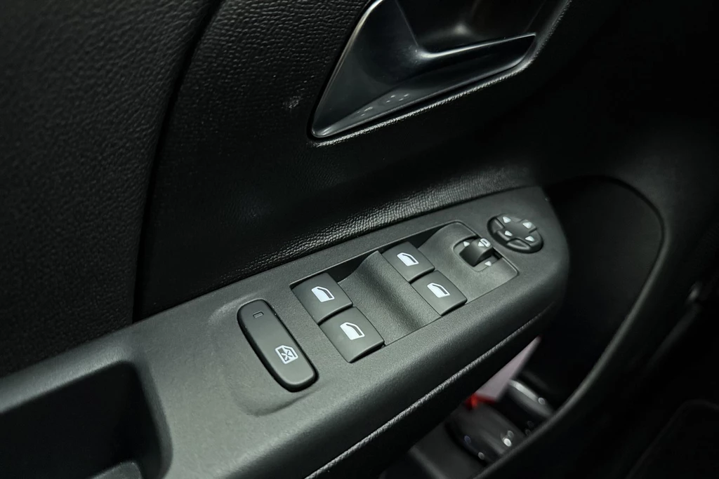 Opel Corsa – foto 18
