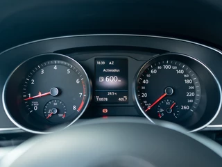 Volkswagen Passat – thumbnail 38