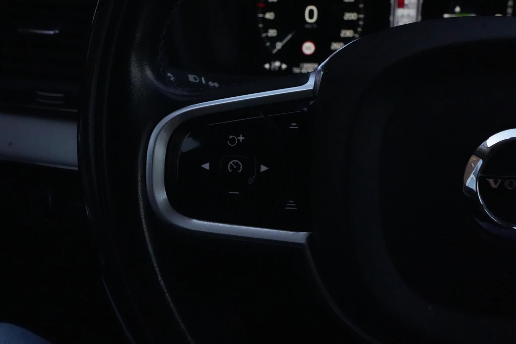 Volvo XC90 – foto 18