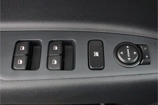 Kia Stonic – thumbnail 22