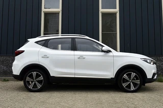 MG ZS EV – thumbnail 6