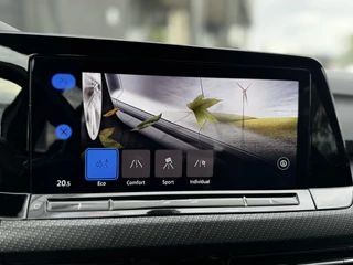 Volkswagen Golf – thumbnail 25