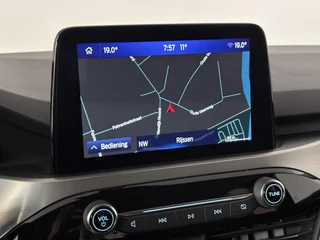 Ford Kuga – thumbnail 26