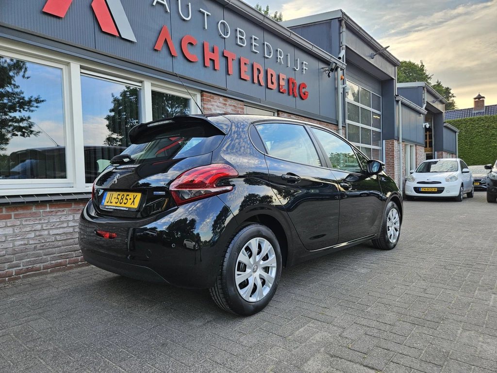 Peugeot 208 – foto 6