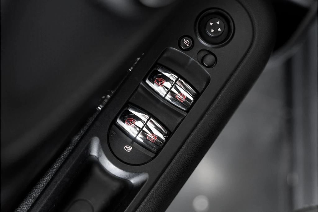 MINI Clubman – foto 32