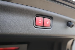 Mercedes-Benz C-Klasse – thumbnail 36