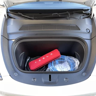 Tesla Model Y – thumbnail 18