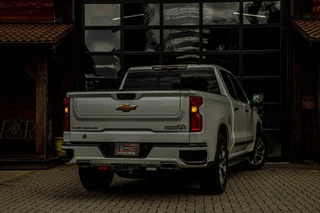 Chevrolet Silverado – thumbnail 5