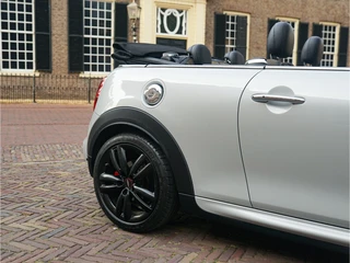 MINI Cooper Cabrio – thumbnail 36
