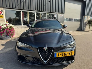 Alfa Romeo Giulia – thumbnail 12