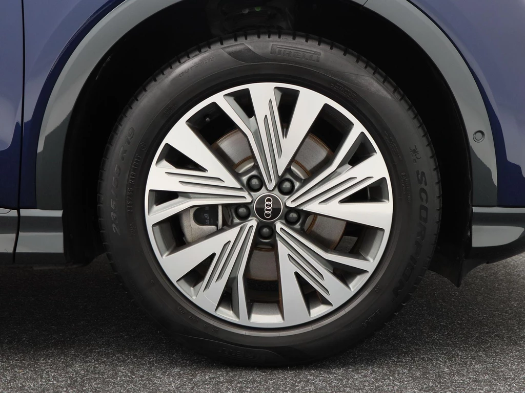 Audi Q4 e-tron – foto 13