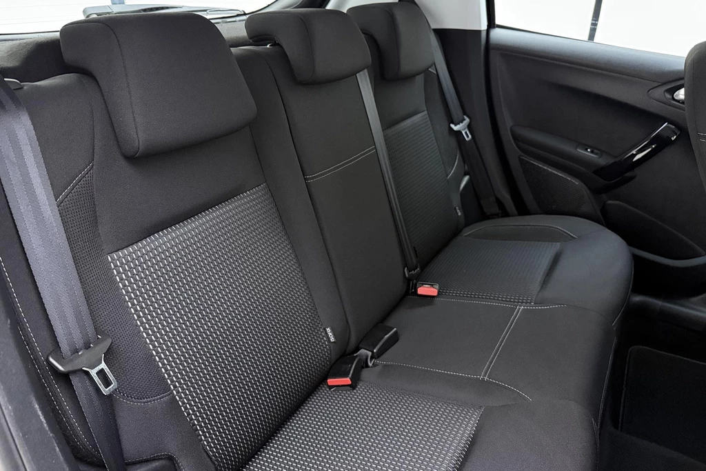 Peugeot 208 – foto 15