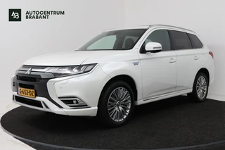 Mitsubishi Outlander – thumbnail 1