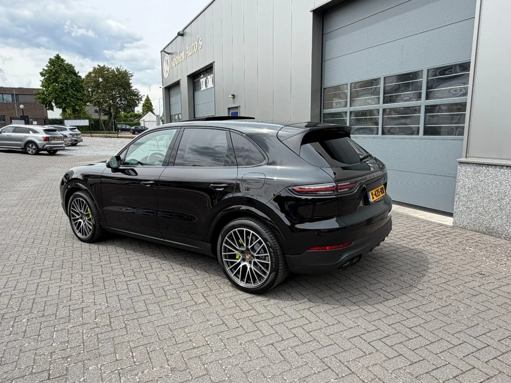Porsche Cayenne – foto 2