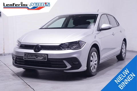 Volkswagen Polo 1.0 TSI Life Navi Stoelverwarming Apple Carplay PDC v+a