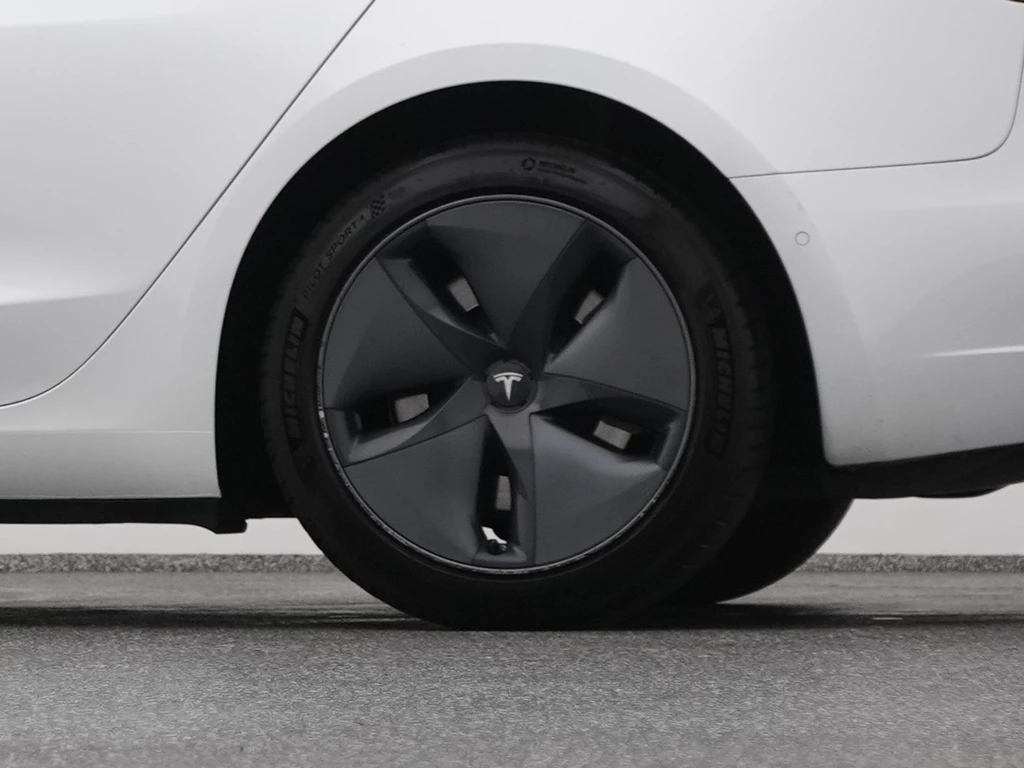 Tesla Model 3 – foto 41