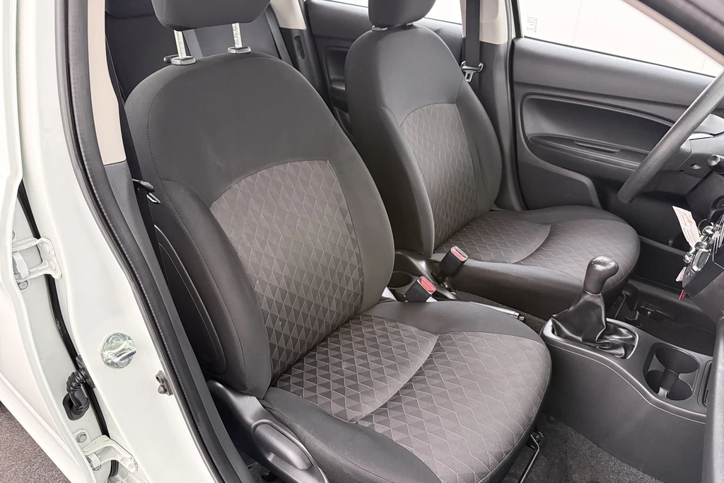 Mitsubishi Space Star – foto 14