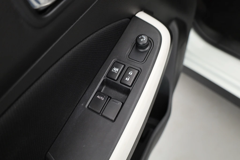 Suzuki Swift – foto 13