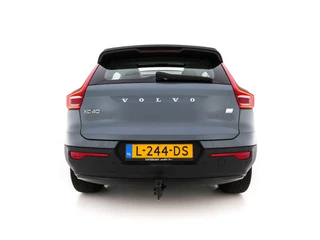 Volvo XC40 – thumbnail 3
