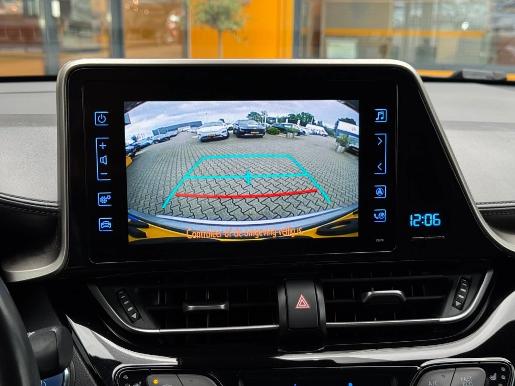 Toyota C-HR – foto 15