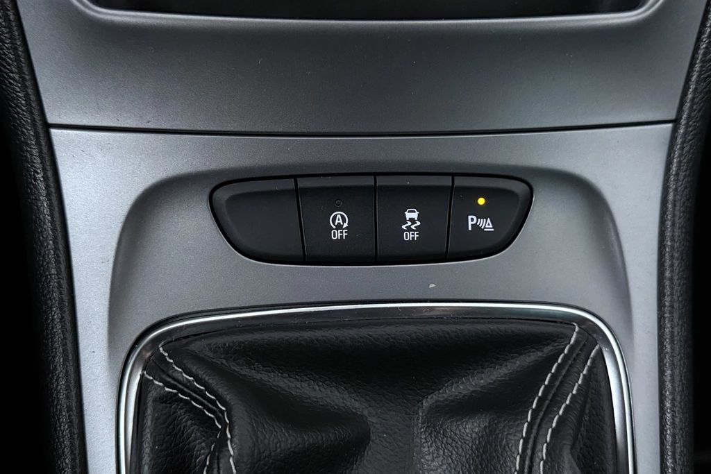 Opel Astra – foto 21