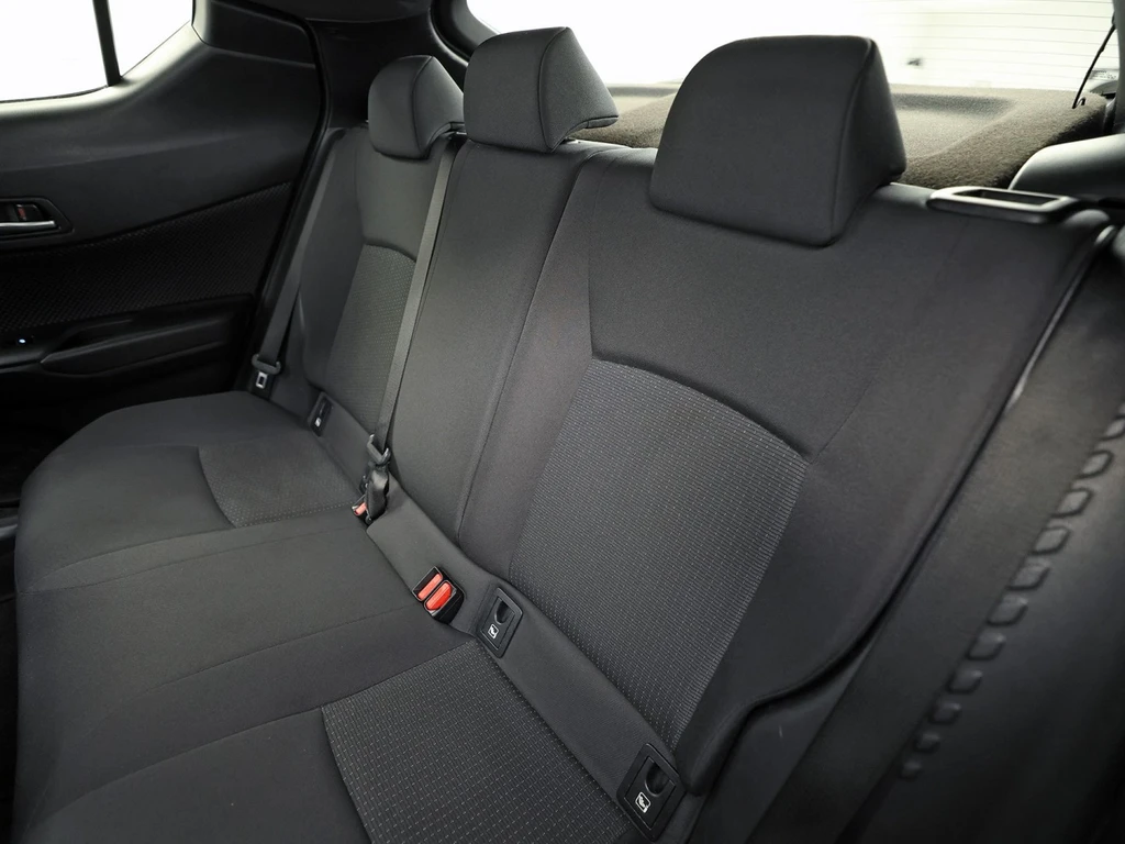 Toyota C-HR – foto 16