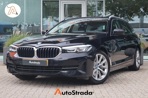 BMW 5-Serie Touring (g31) 530e High Executive 292pk AUT I SoH 96% I Navi I Leder I Stoelverwarming I Cruise I Climate