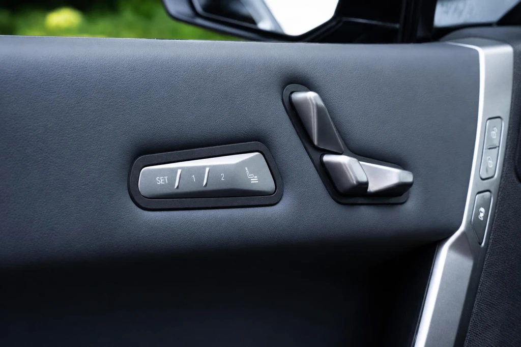 BMW iX – foto 13
