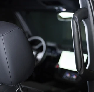 Land Rover Defender – thumbnail 42