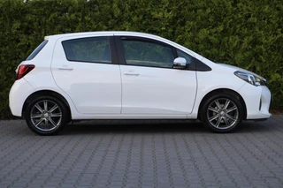 Toyota Yaris – thumbnail 10