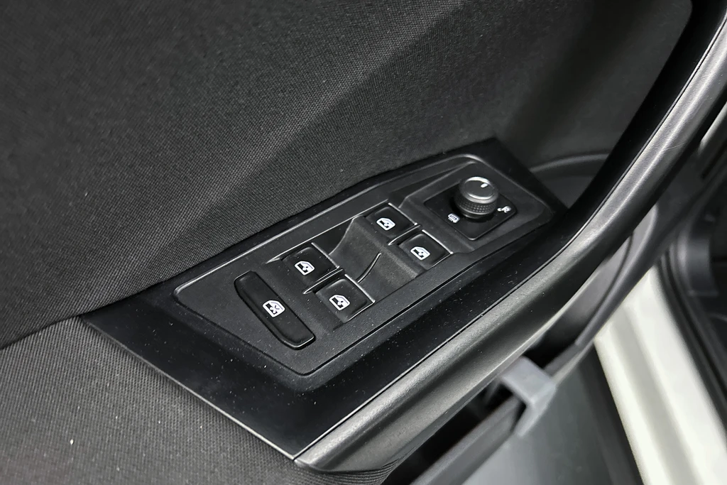 Volkswagen T-Roc – foto 25