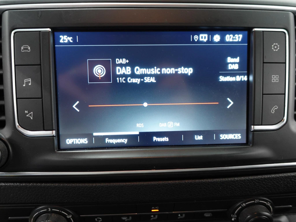Opel Vivaro – foto 23