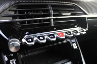 Peugeot 208 – thumbnail 23