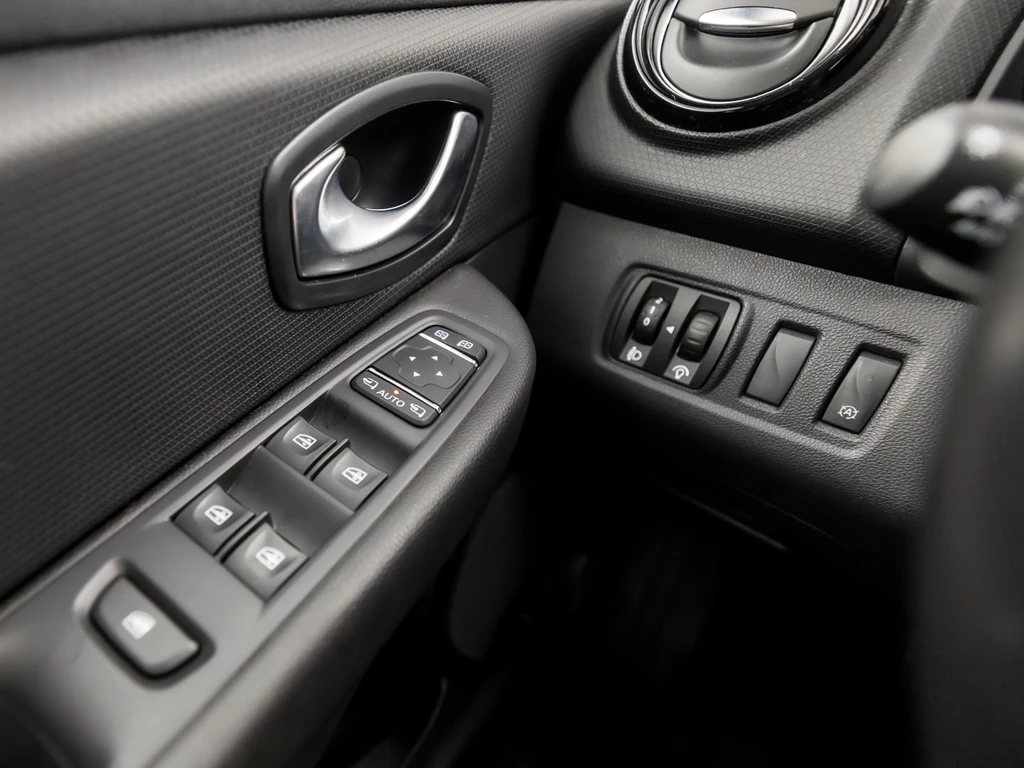 Renault Clio – foto 24