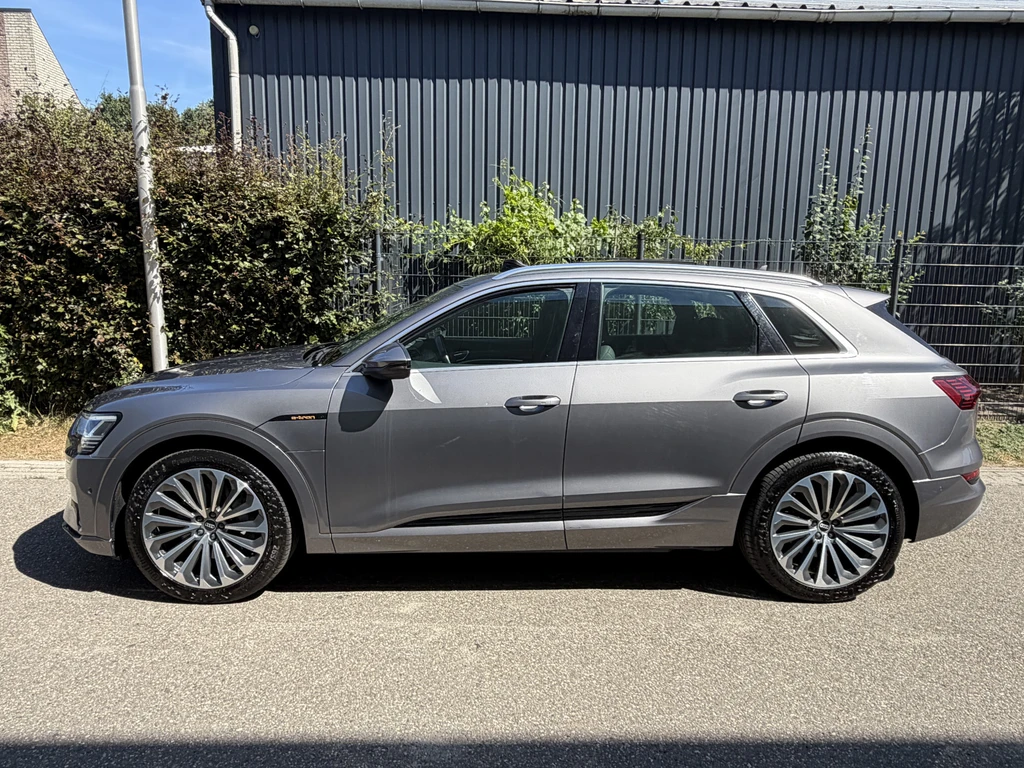 Audi e-tron – foto 4